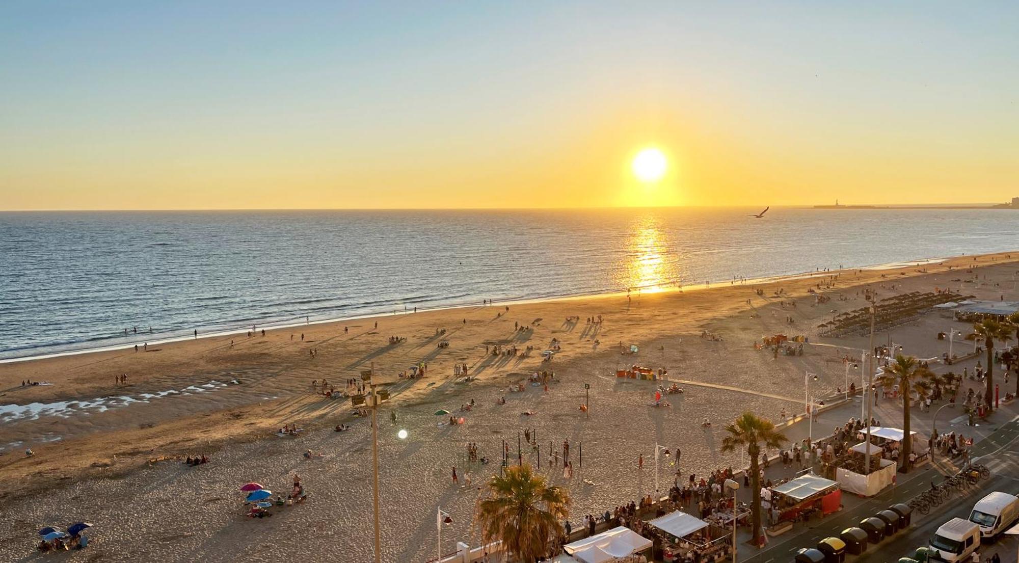 Sunset Victoria Beach Кадис Экстерьер фото